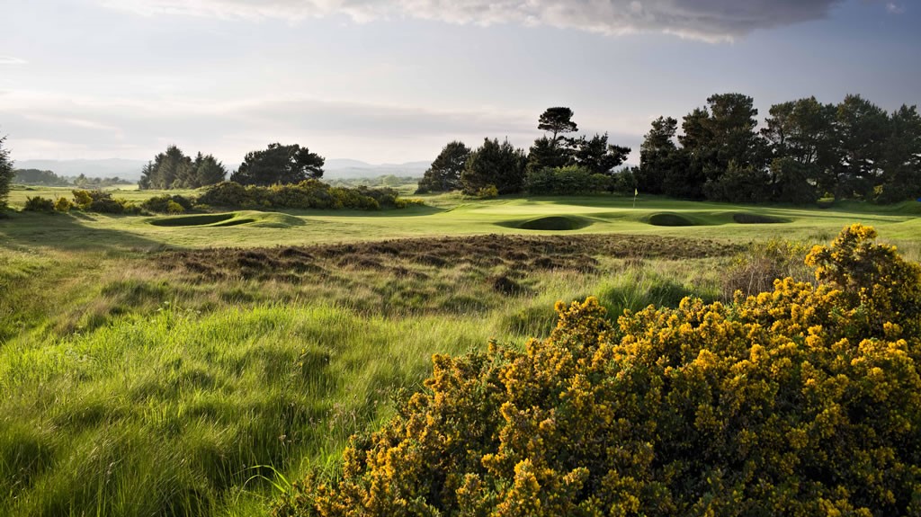 Scotland Awaits Golf on Ayrshire's West Coast Golf Links Home of